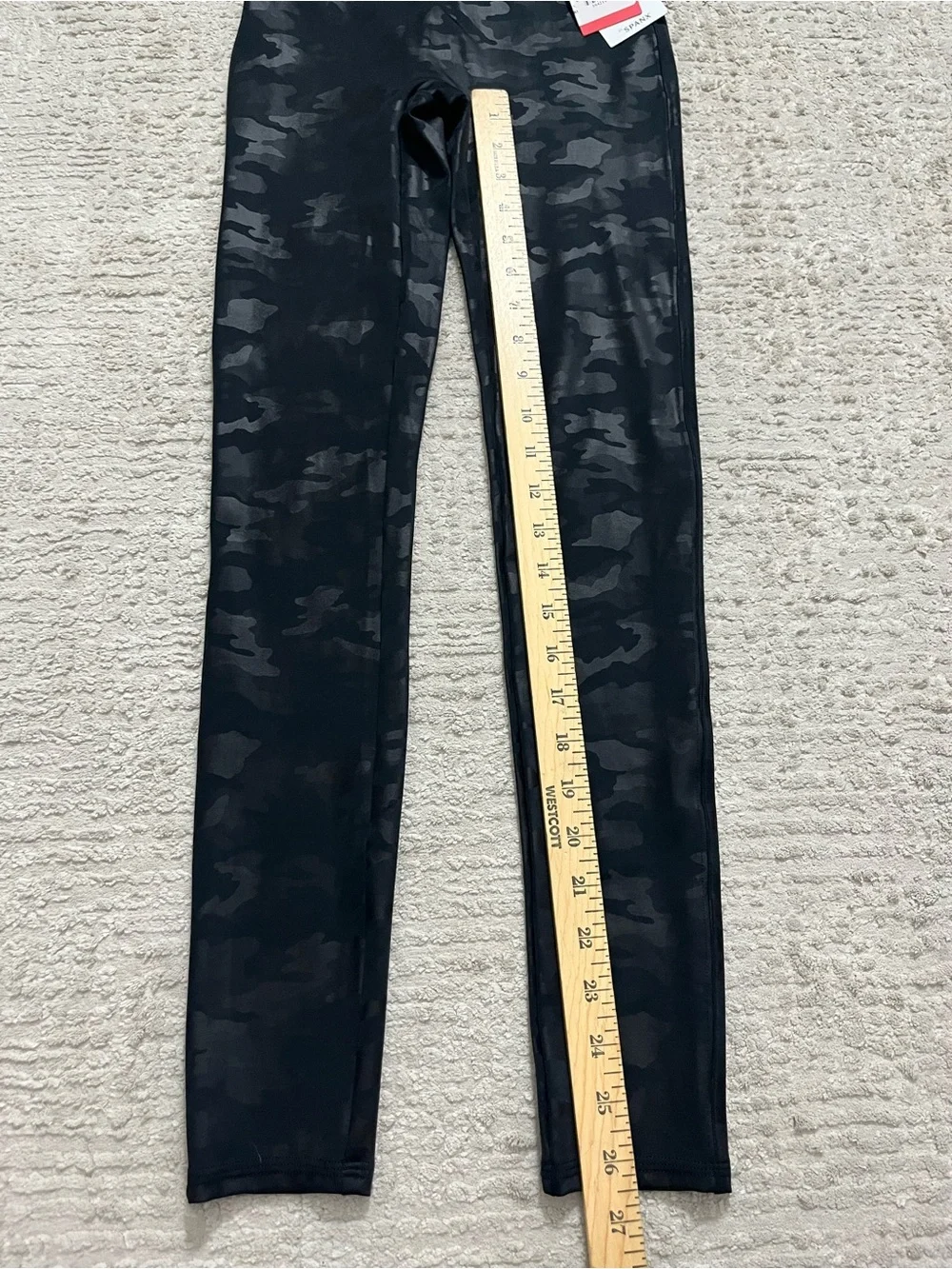 NWT SPANX Camo Faux Leather Leggings - Picture 2 of 7